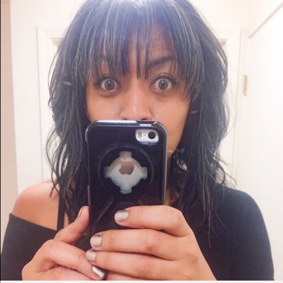 Vacation Hold. Open Oct 5th - Picture 2 of 2